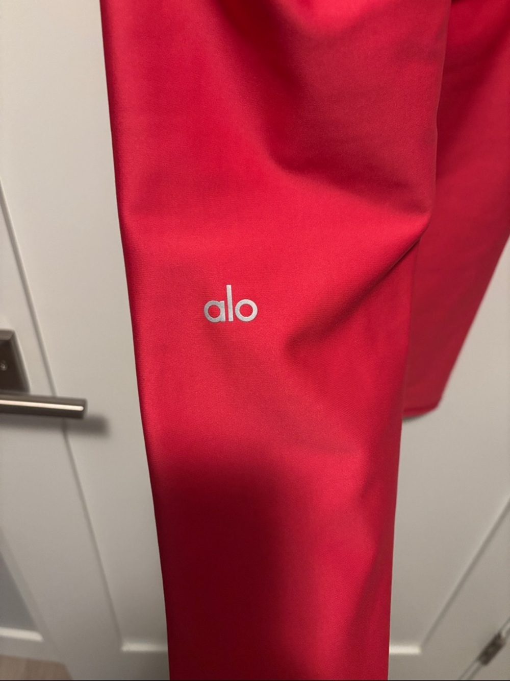 ALO Yoga Fuchsia Pink Performance Leggings